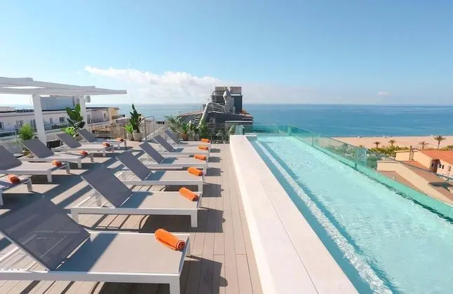 Deluxe Tek Büyük Yataklı Oda, Sıcak Su Küveti