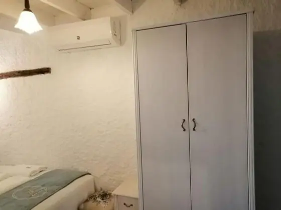 Standart Oda, Manzarasız, Penceresiz