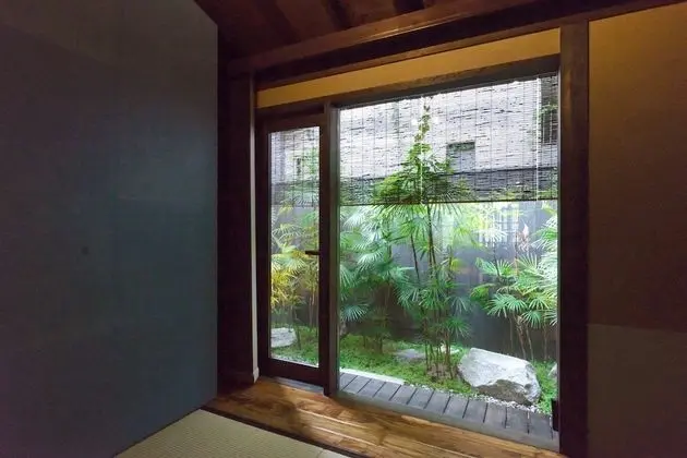 Traditional Ev (Japanese Style)