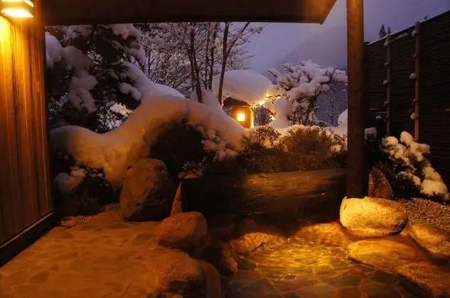 Traditional Oda (Japanese Style, Open-air Bath)