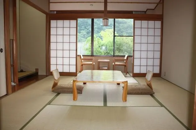 Traditional Oda, Sigara İçilmez (Japanese Style, Up to 5 Guests)