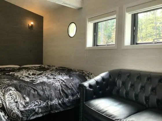 Tek Büyük Yataklı Oda, Sigara İçilmez (with Private bathroom)