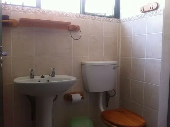 Economy Tek Büyük Yataklı Oda, Ortak Banyo
