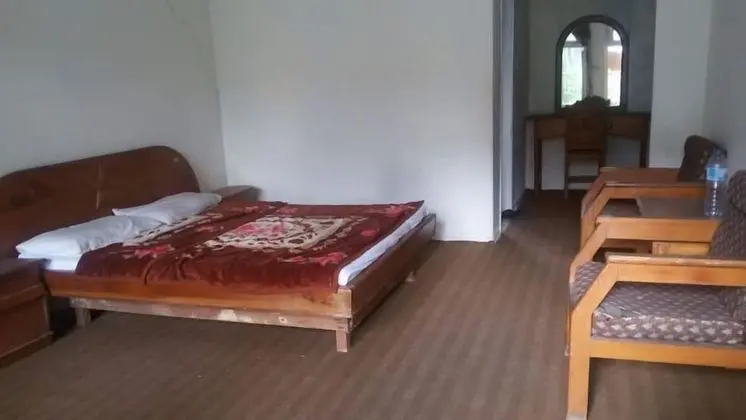 Standard Tek Büyük Yataklı Oda