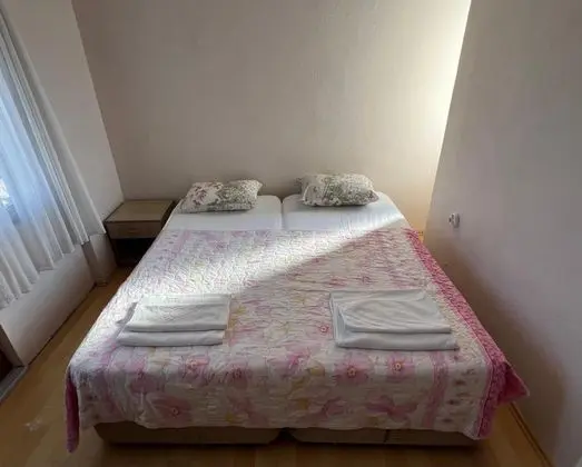 Aile Odası, Havuz ve Bahçe Manzaralı, Aileye Özel