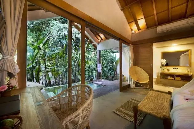 Villa, Kişiye Özel Havuzlu