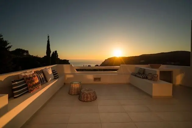 Villa, 3 Yatak Odası, Kişiye Özel Havuzlu, Deniz Manzaralı