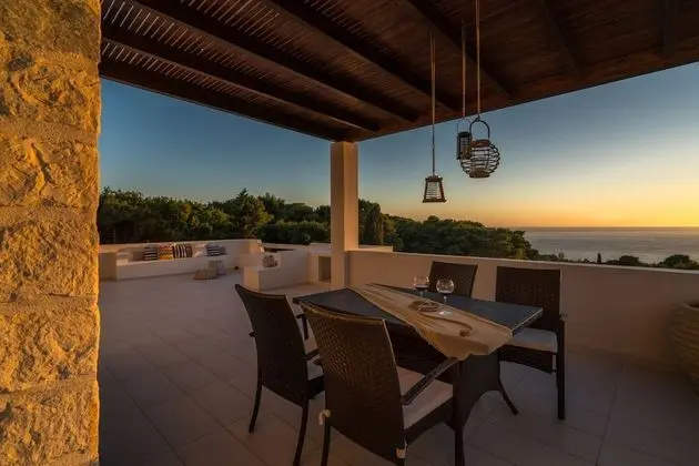 Villa, 3 Yatak Odası, Kişiye Özel Havuzlu, Deniz Manzaralı