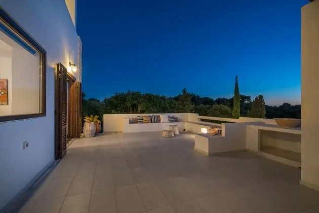 Villa, 3 Yatak Odası, Kişiye Özel Havuzlu, Deniz Manzaralı