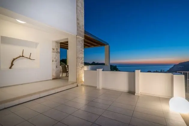 Villa, 3 Yatak Odası, Kişiye Özel Havuzlu, Deniz Manzaralı