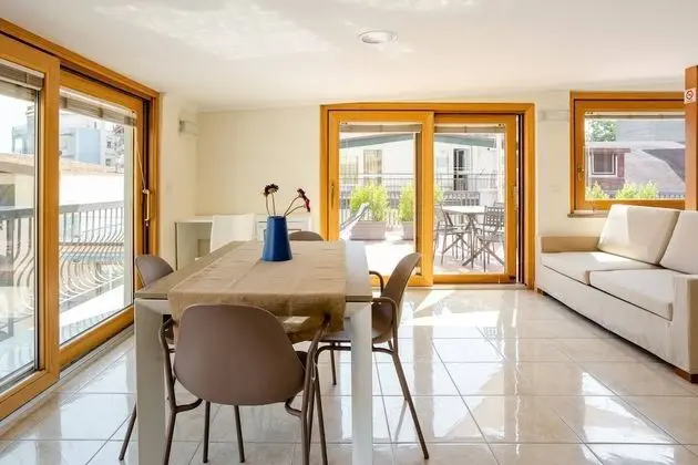Family Çatı Katı Süiti (Penthouse)