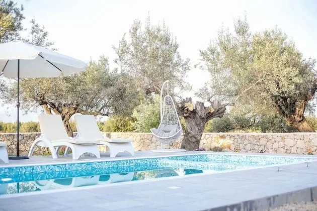 Villa, 2 Yatak Odası, Kişiye Özel Havuzlu