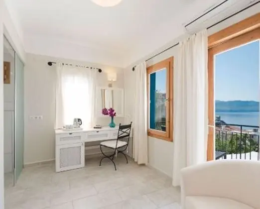 Junior Suit Sea View