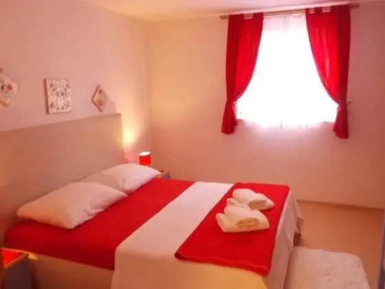 Deluxe Apart Daire, Jakuzi