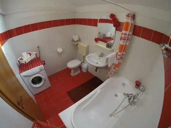 Deluxe Apart Daire, Jakuzi