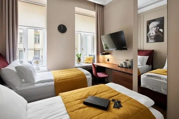 Standard Tek Büyük veya İki Ayrı Yataklı Oda