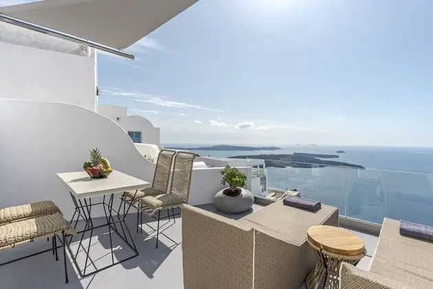 Unique View Suite with Plunge Pool