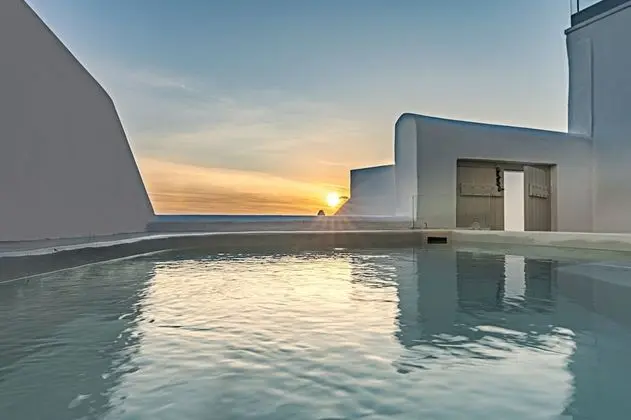 Unique View Suite with Plunge Pool