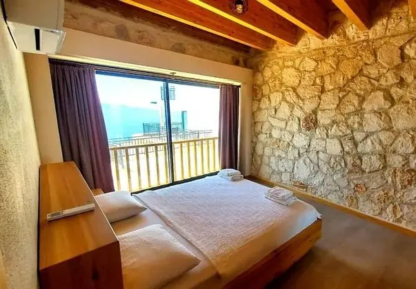 Aile Suiti, Deniz ve Dağ Manzaralı, 1. Kat
