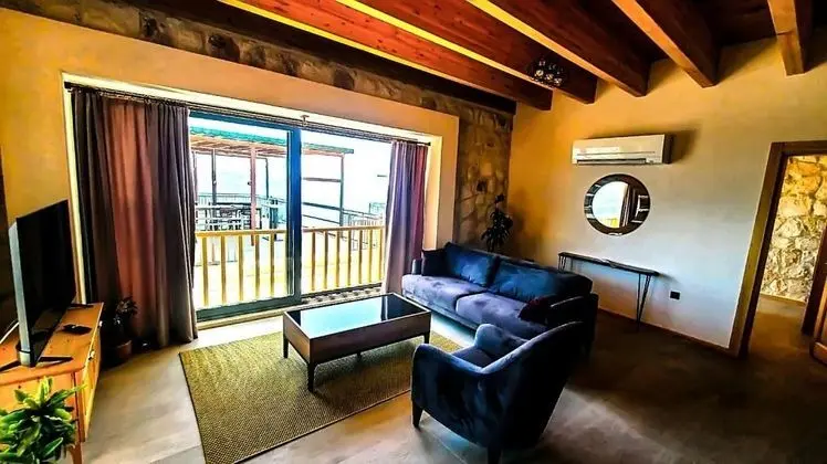 Aile Suiti, Deniz ve Dağ Manzaralı, 1. Kat