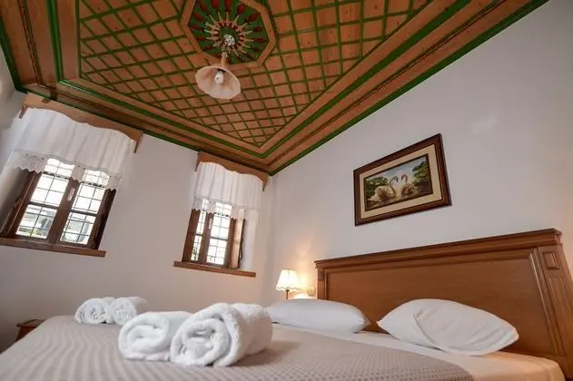 Tek Büyük Yataklı Oda