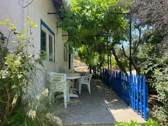 Aile Odası, Deniz ve Bahçe Manzaralı, Giriş Katı