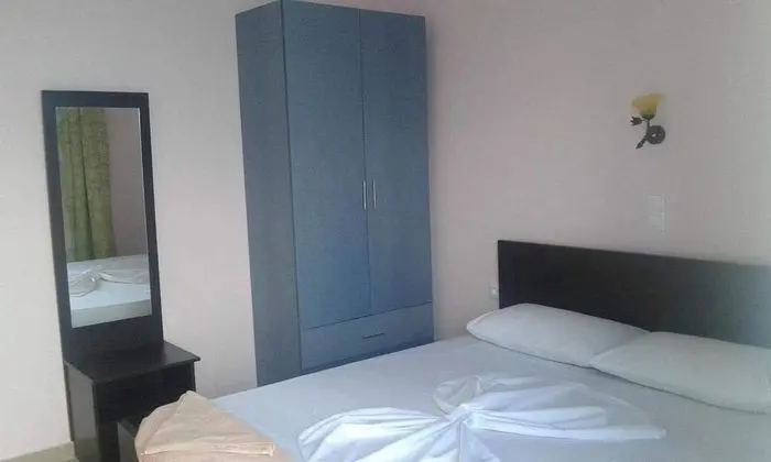 Standard Üç Kişilik Oda, Deniz Manzaralı