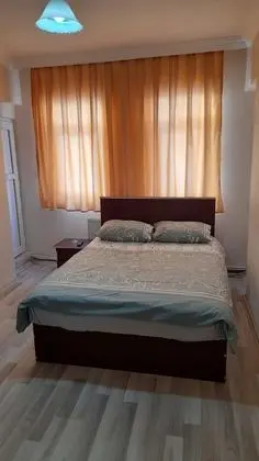 Classic Tek Büyük Yataklı Oda