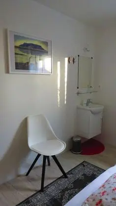 Tek Kişilik Oda, Ortak Banyo