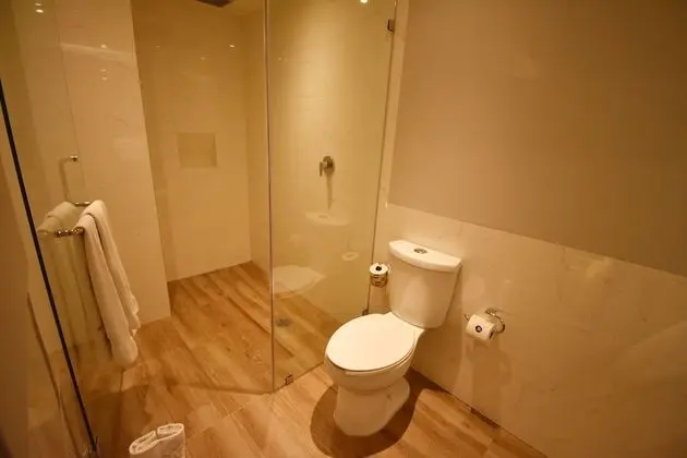 Premier Tek Büyük Yataklı Oda