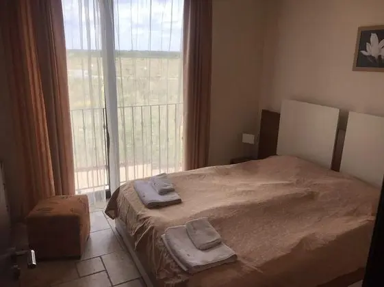 Comfort Süit, 1 Yatak Odası, Küçük Mutfak, Havuz Kenarı