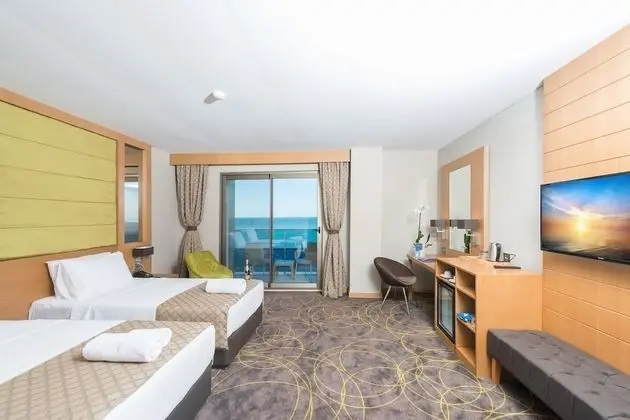 Standard Tek Büyük Yataklı Oda, Balkon, Deniz Manzaralı