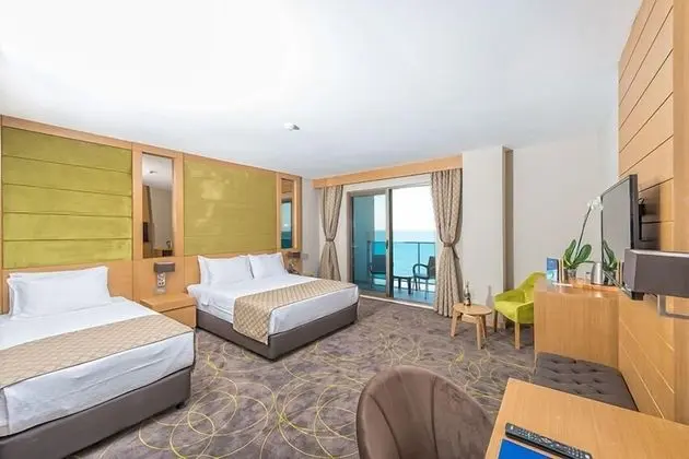 Standard Tek Büyük Yataklı Oda, Balkon, Deniz Manzaralı