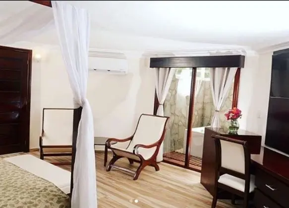 King Room Garden View