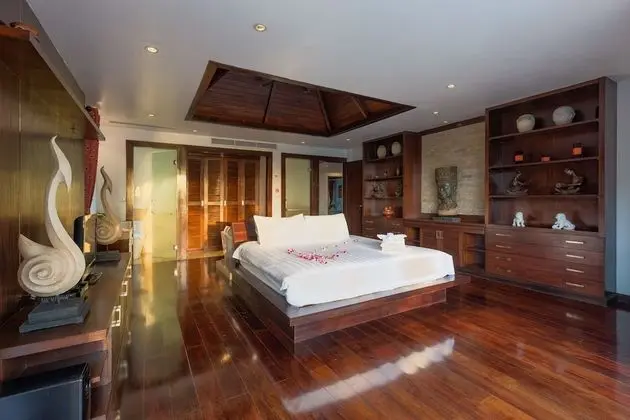 5-Bedroom Pool Villa