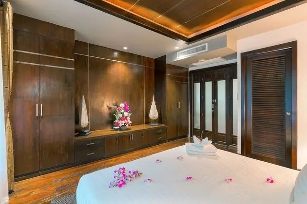 5-Bedroom Pool Villa