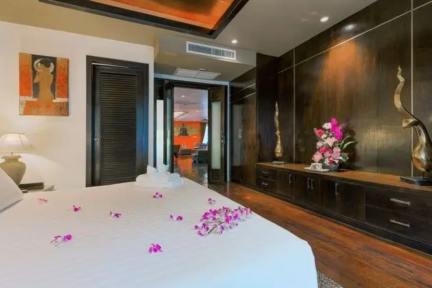 5-Bedroom Pool Villa