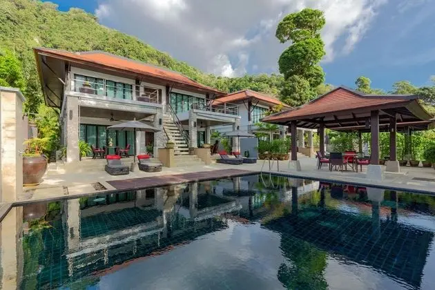 5-Bedroom Pool Villa