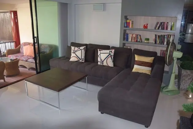 2 Bedrooms Apartment