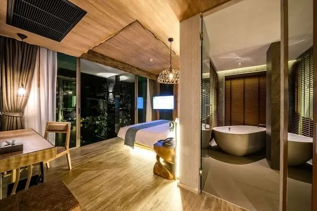 Two Bedroom Family Pool Suite