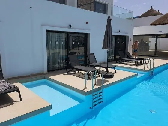 Premium Oda, Kişiye Özel Havuzlu, Bahçe Manzaralı