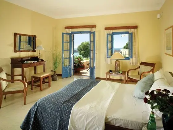 Bungalov, Teras, Denize Bakan