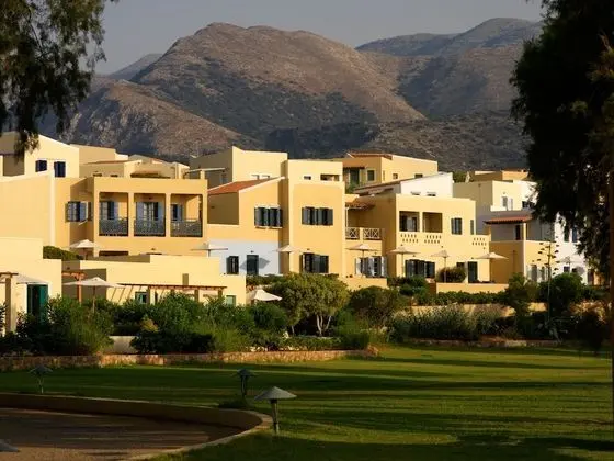 Bungalov, Teras, Denize Bakan