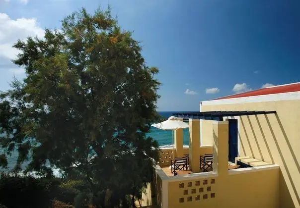 Bungalov, Teras, Denize Bakan