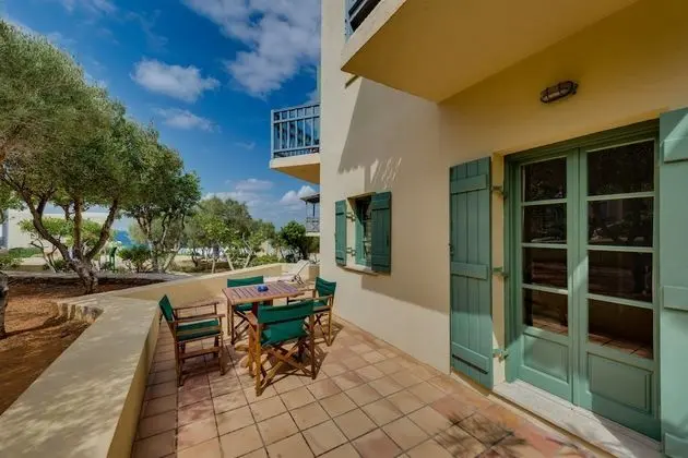 Family Bungalov, 1 Yatak Odası, Balkon, Bahçe Manzaralı