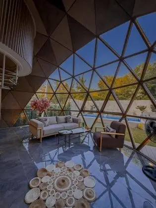 Bungalow 2+1 Oda, Orman Manzaralı, Özel Havuzlu ve Bahçeli