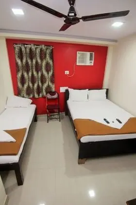 Deluxe Üç Kişilik Oda