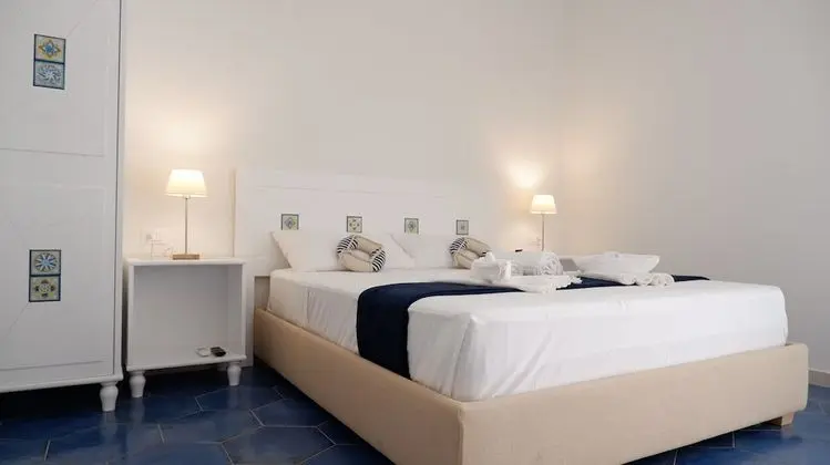 Comfort Üç Kişilik Oda (kalinifta room 213)