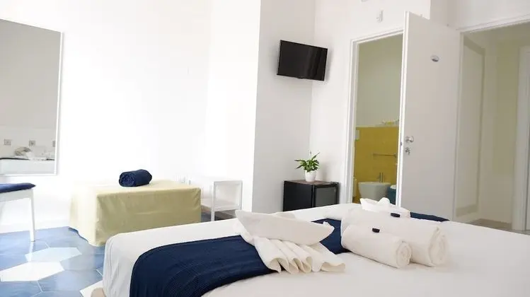 Comfort Üç Kişilik Oda (kalinifta room 213)