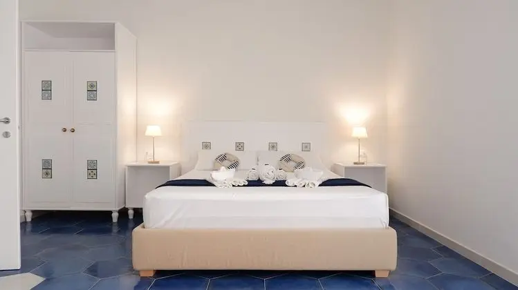 Comfort Üç Kişilik Oda (kalinifta room 213)